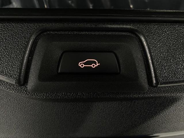 2026 BMW X5 xDrive40i Vehicle Photo in Appleton, WI 54913