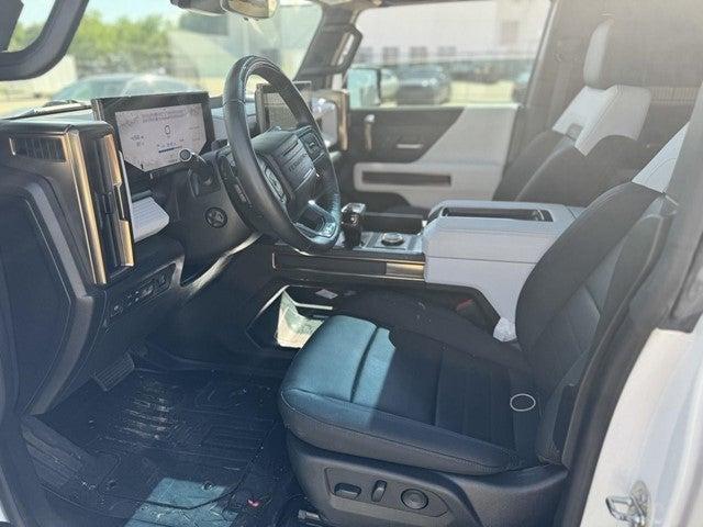 2023 GMC HUMMER EV Pickup Vehicle Photo in Grapevine, TX 76051