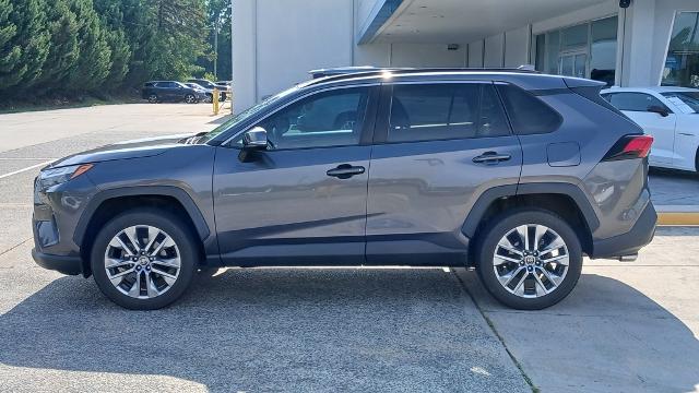 2022 Toyota RAV4 Vehicle Photo in ROXBORO, NC 27573-6143