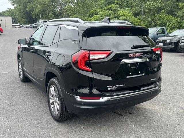 2024 GMC Terrain Vehicle Photo in LEOMINSTER, MA 01453-2952