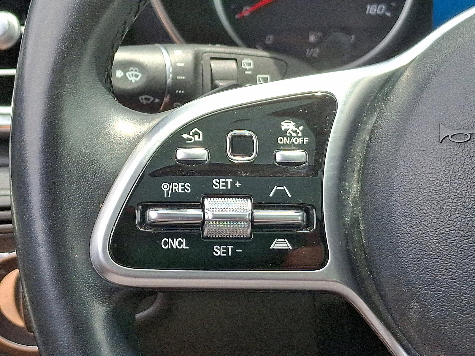 2022 Mercedes-Benz GLC Vehicle Photo in Trevose, PA 19053