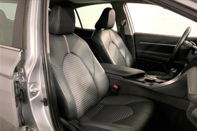 2022 Toyota Camry Vehicle Photo in Lees Summit, MO 64086
