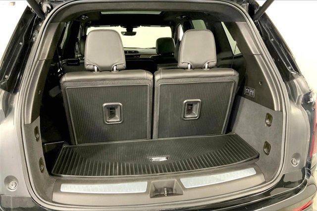 2024 Cadillac XT6 Vehicle Photo in KANSAS CITY, MO 64114-4545