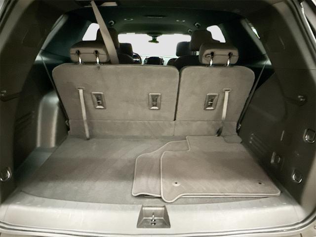2023 Chevrolet Traverse Vehicle Photo in EVERETT, WA 98203-5662