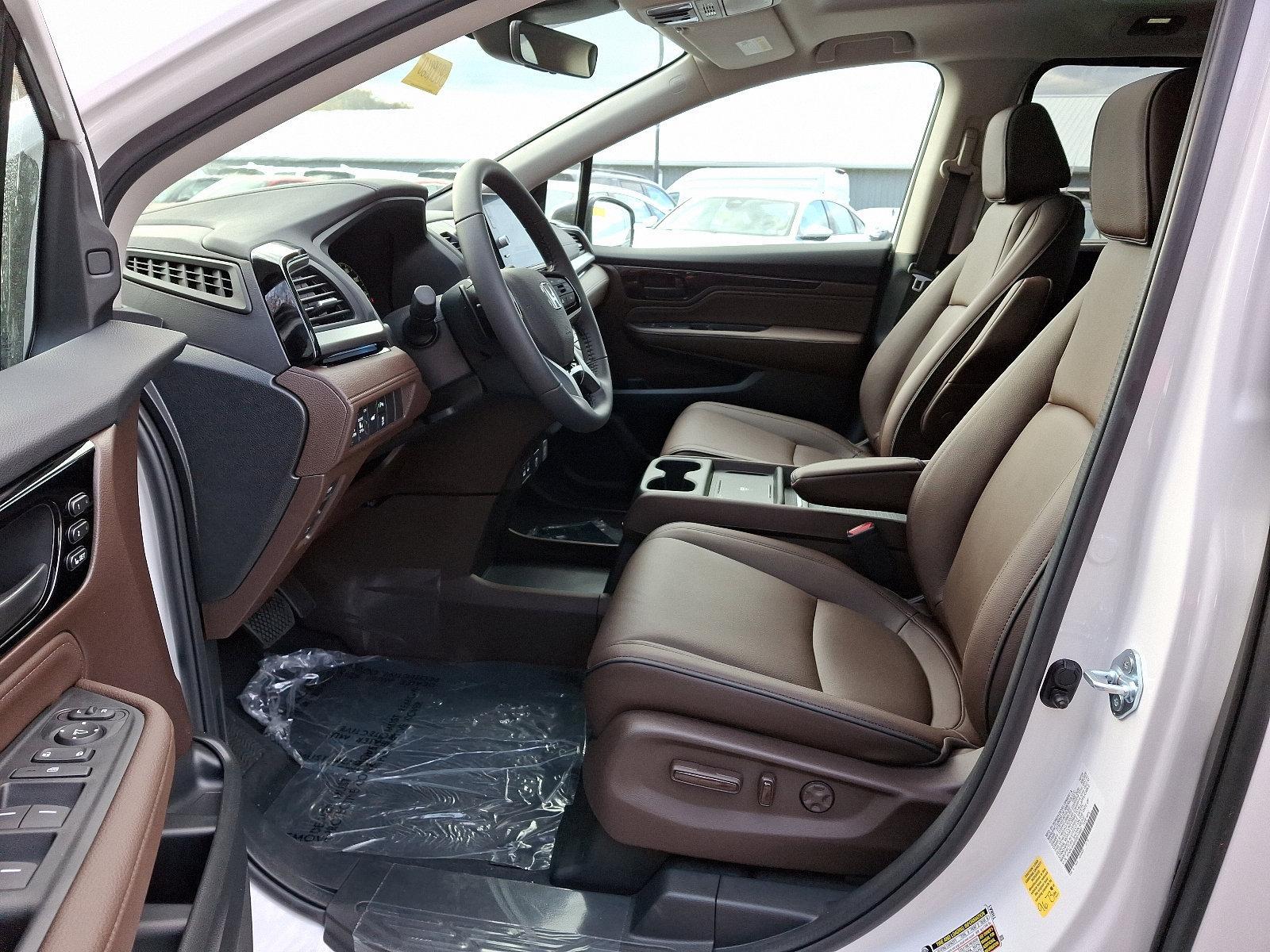 2025 Honda Odyssey Vehicle Photo in Harrisburg, PA 17111