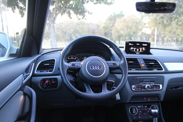 2018 Audi Q3 Vehicle Photo in HOUSTON, TX 77090