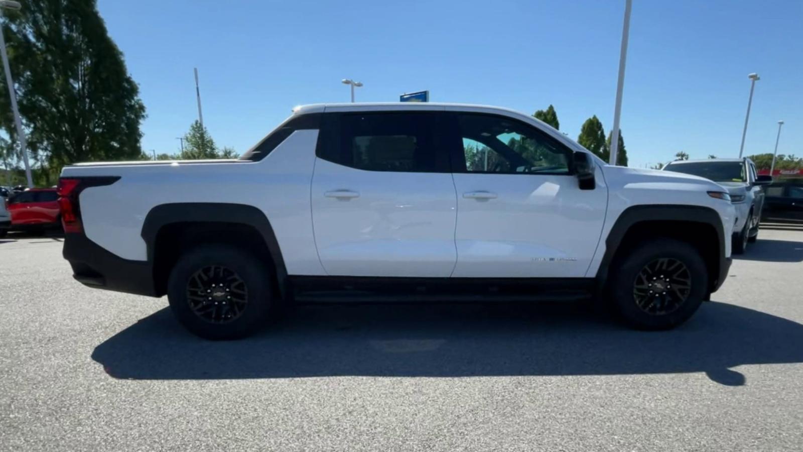 2024 Chevrolet Silverado EV Vehicle Photo in BENTONVILLE, AR 72712-4322