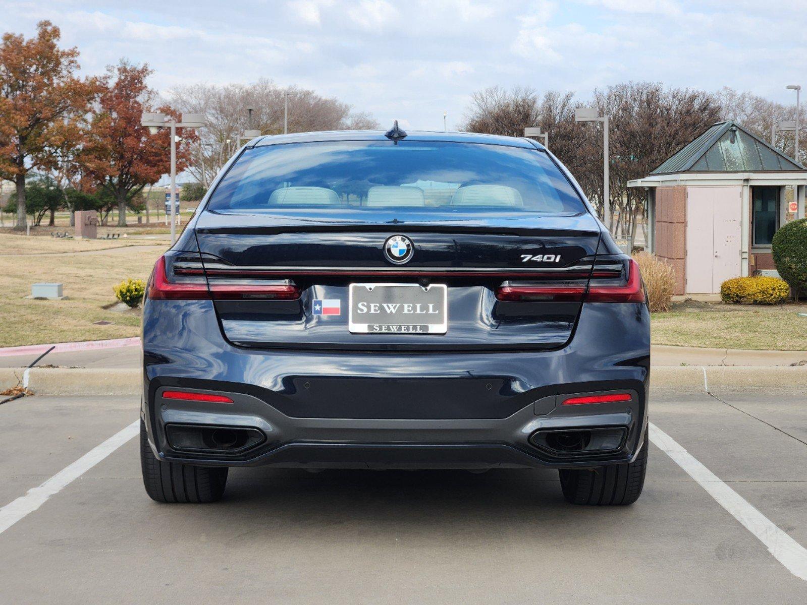 2022 BMW 740i Vehicle Photo in PLANO, TX 75024