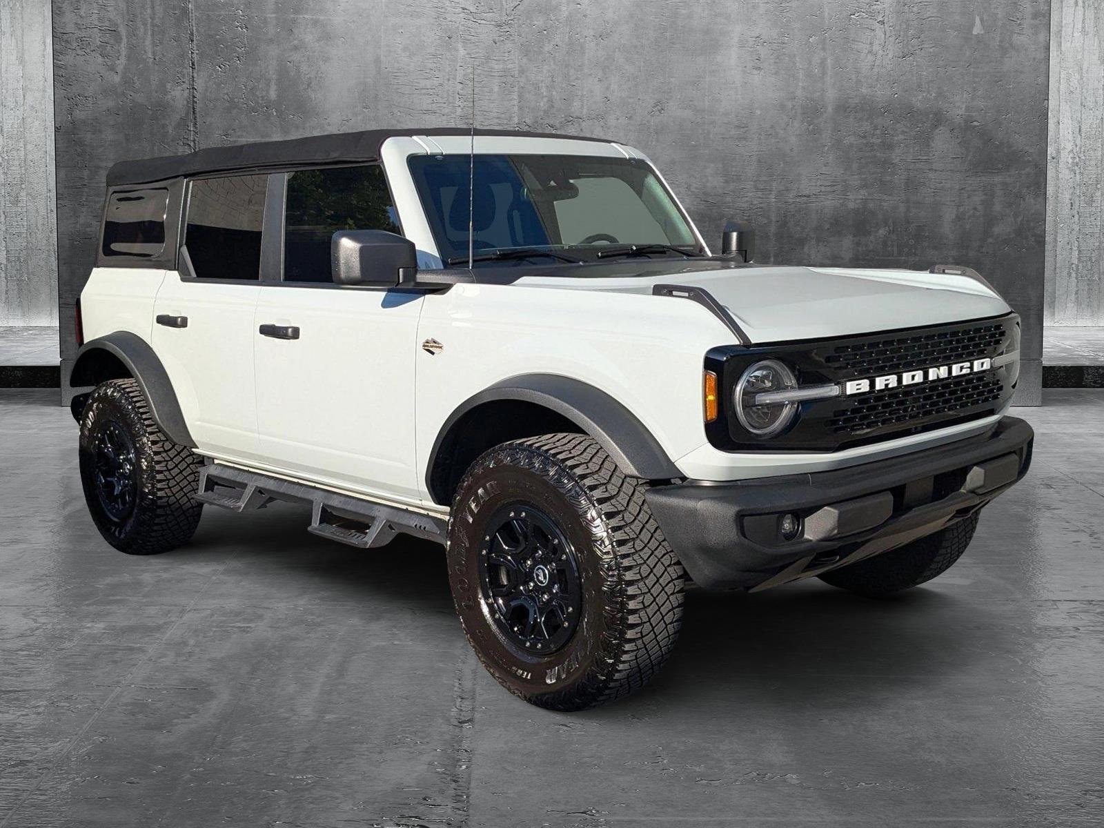 2022 Ford Bronco Vehicle Photo in Miami, FL 33015