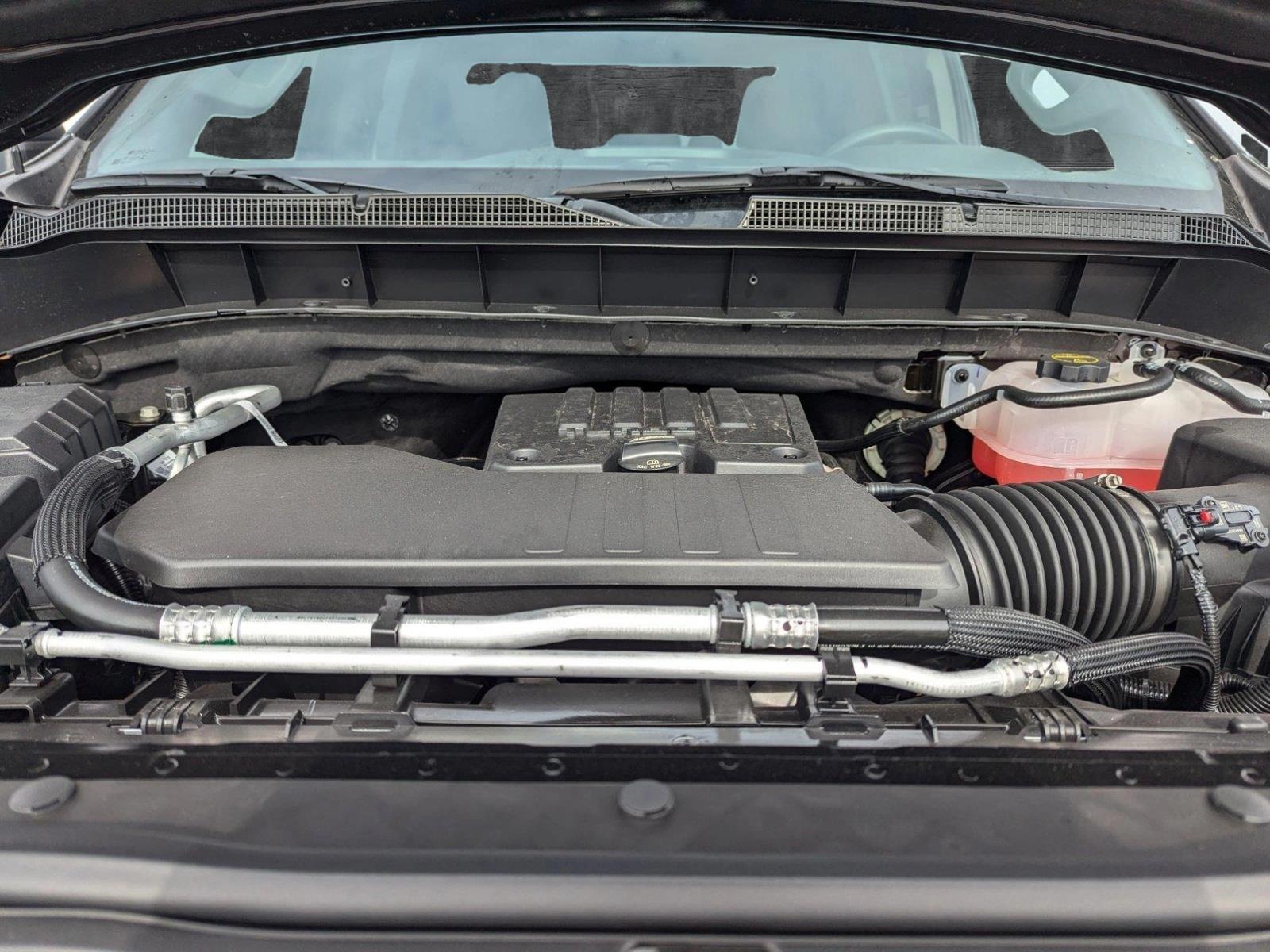 2025 Chevrolet Silverado 1500 Vehicle Photo in PEMBROKE PINES, FL 33024-6534