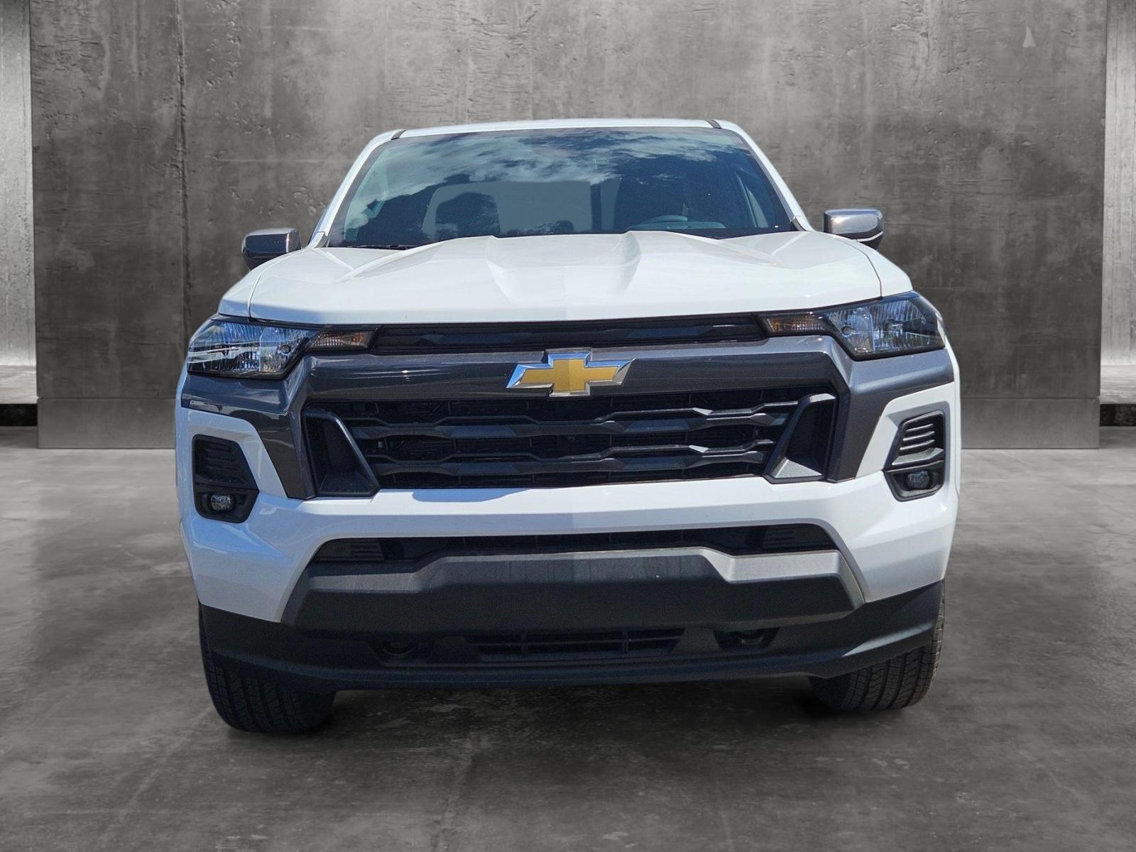 2024 Chevrolet Colorado Vehicle Photo in PEORIA, AZ 85382-3715