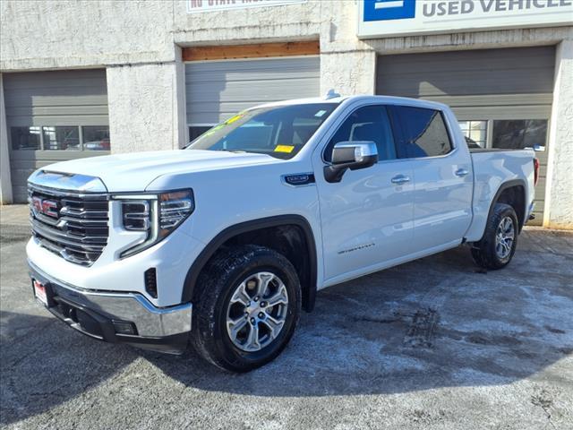 2024 GMC Sierra 1500 Vehicle Photo in LYNDHURST, NJ 07071-2008