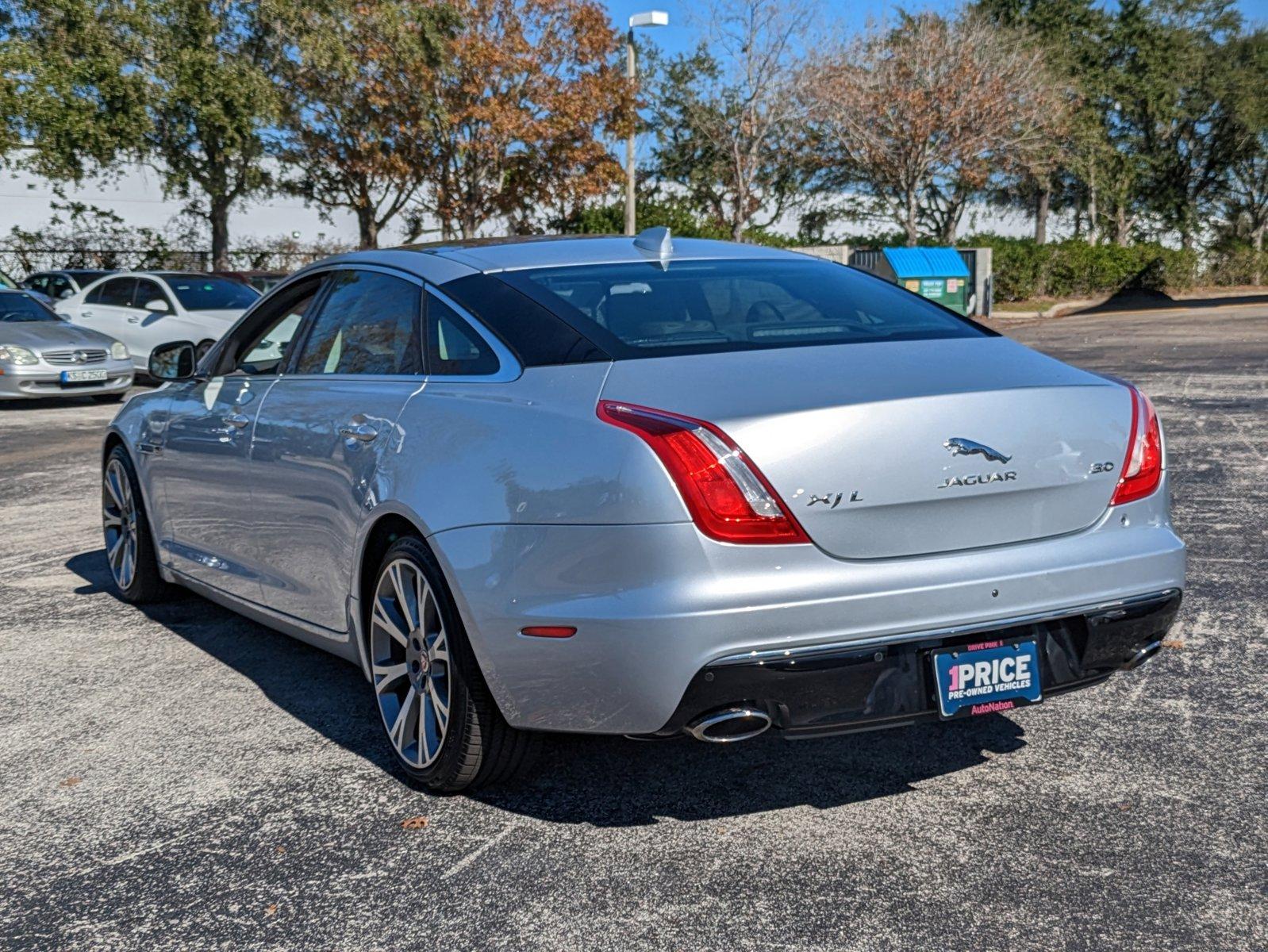 2016 Jaguar XJ Vehicle Photo in Maitland, FL 32751