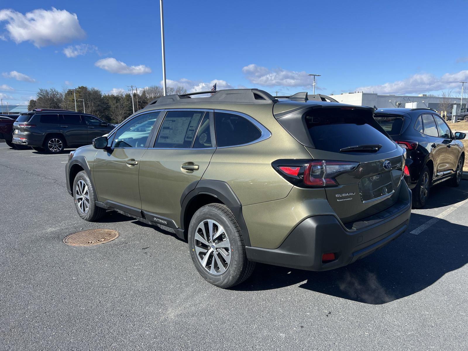 2025 Subaru Outback Vehicle Photo in Mechanicsburg, PA 17050