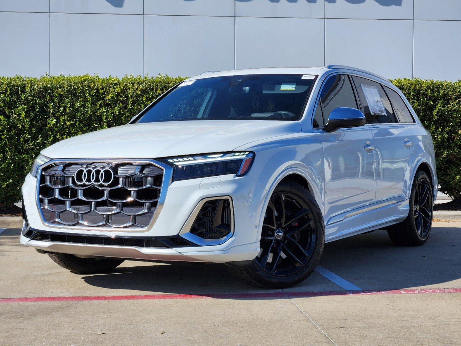 2025 Audi SQ7 Vehicle Photo in MCKINNEY, TX 75070