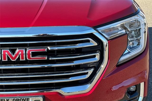 2024 GMC Terrain Vehicle Photo in ELK GROVE, CA 95757-8703