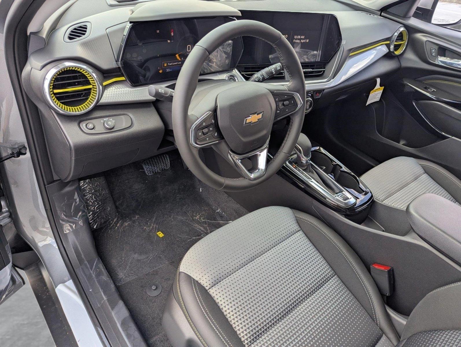 2025 Chevrolet Trax Vehicle Photo in PEMBROKE PINES, FL 33024-6534