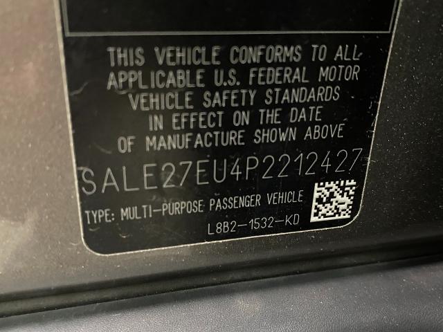2023 Defender Vehicle Photo in Appleton, WI 54913