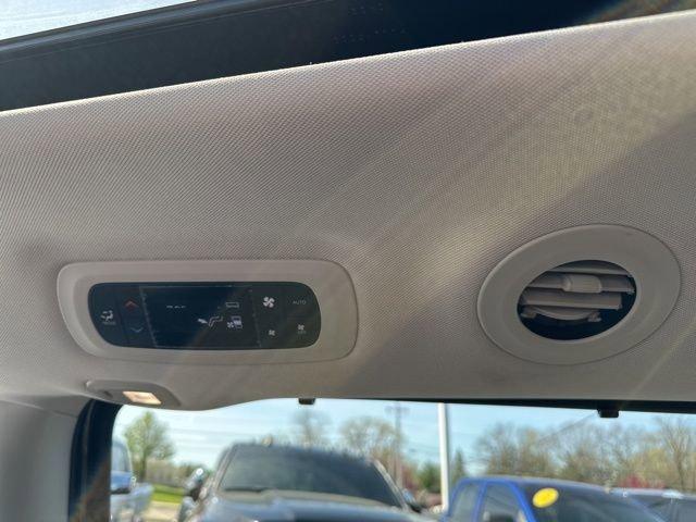 2021 Chrysler Pacifica Vehicle Photo in MEDINA, OH 44256-9631