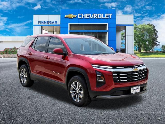 2025 Chevrolet Equinox Vehicle Photo in ROSENBERG, TX 77471-5675