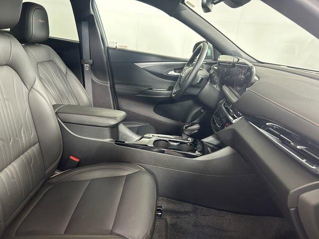 2025 Buick Envista Vehicle Photo in MEDINA, OH 44256-9631