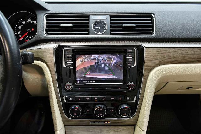 2016 Volkswagen Passat Vehicle Photo in DALLAS, TX 75235