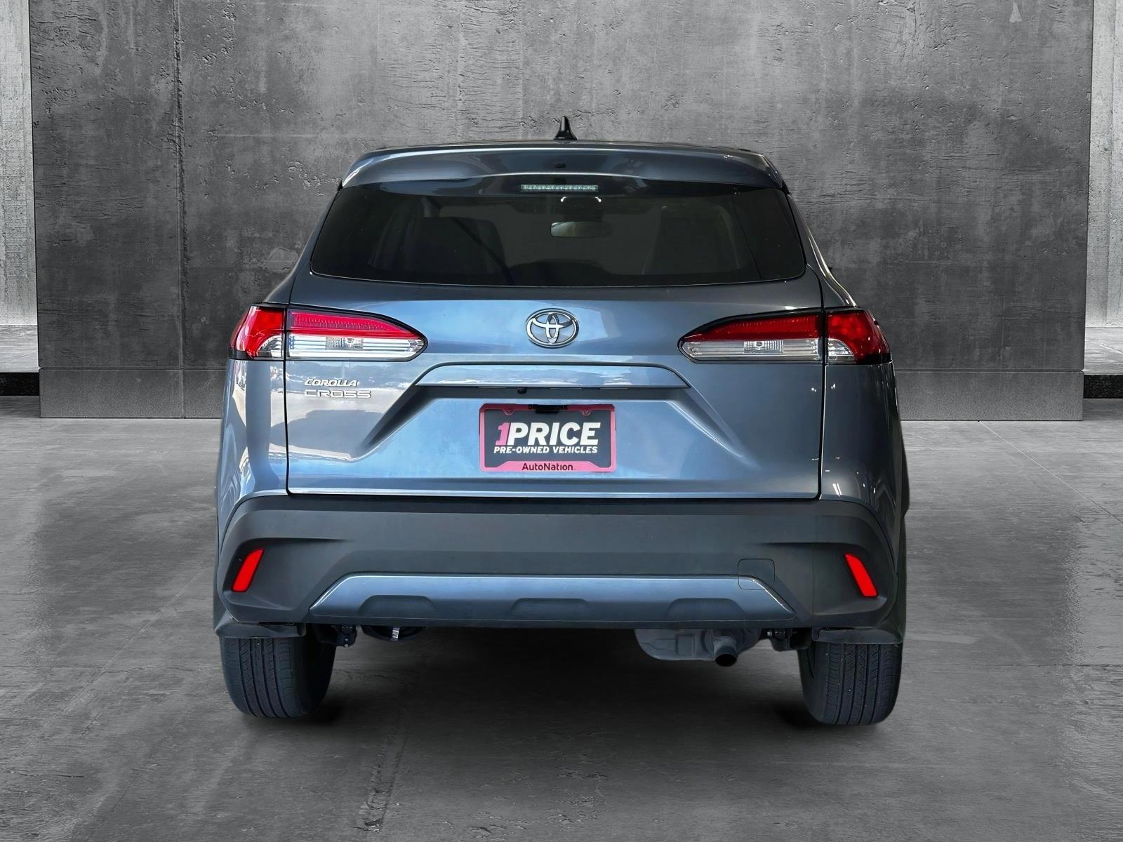 2022 Toyota Corolla Cross Vehicle Photo in Hollywood, FL 33021