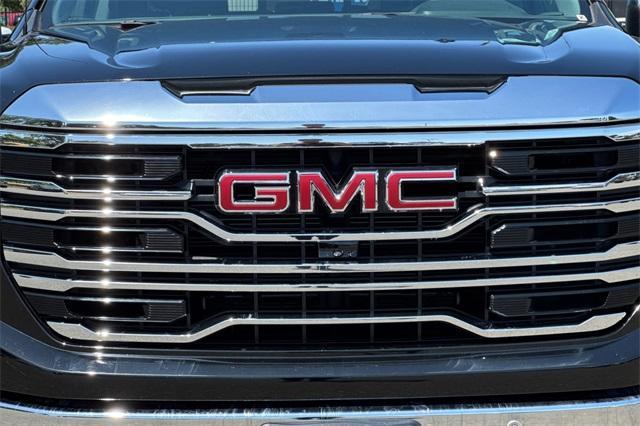 2024 GMC Sierra 1500 Vehicle Photo in ELK GROVE, CA 95757-8703