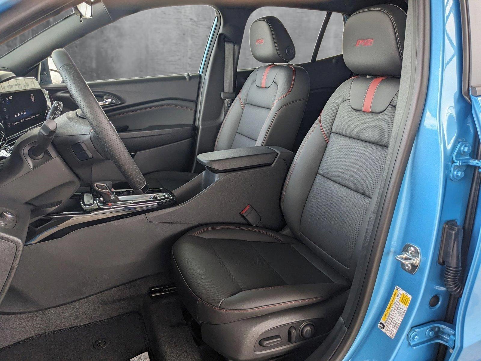 2025 Chevrolet Trax Vehicle Photo in HOUSTON, TX 77034-5009