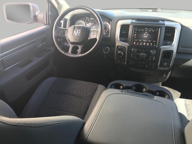 2017 Ram 1500 Vehicle Photo in GREEN BAY, WI 54303-3330
