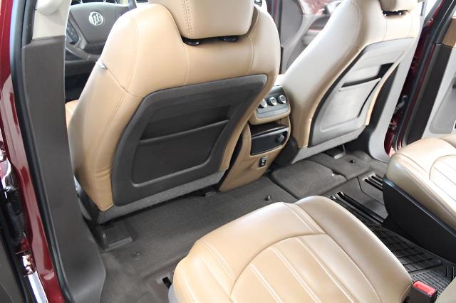 2016 Buick Enclave Vehicle Photo in Green Bay, WI 54304