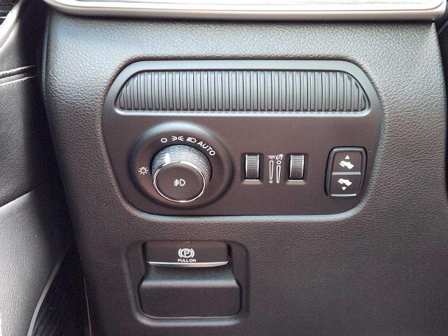 2022 Jeep Wagoneer Vehicle Photo in FORT WORTH, TX 76132
