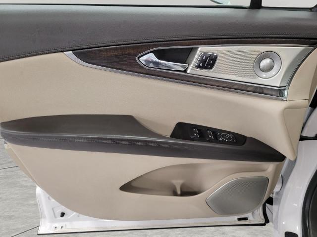 2016 Lincoln MKX Vehicle Photo in Neenah, WI 54956