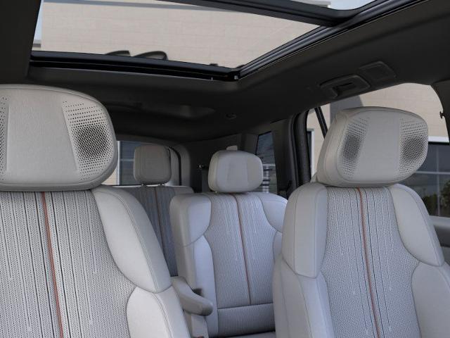 2026 Cadillac VISTIQ Vehicle Photo in GREEN BAY, WI 54303-3330