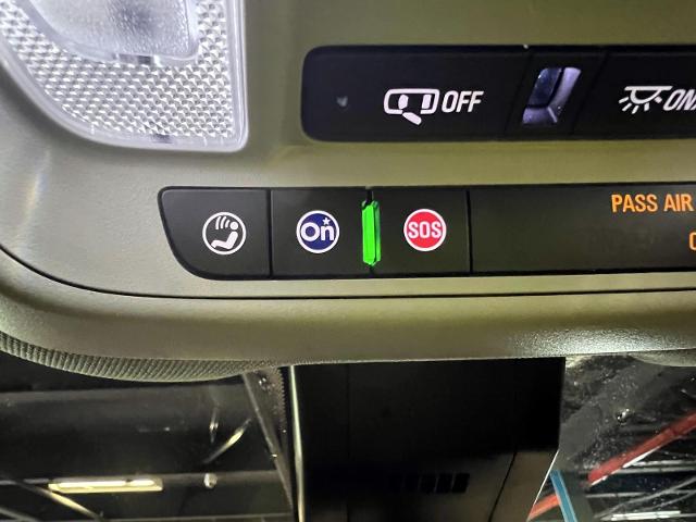 2022 Chevrolet Equinox Vehicle Photo in Roslyn, NY 11576