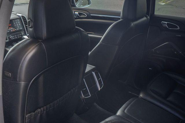 2018 Porsche Cayenne Vehicle Photo in DANBURY, CT 06810-5034