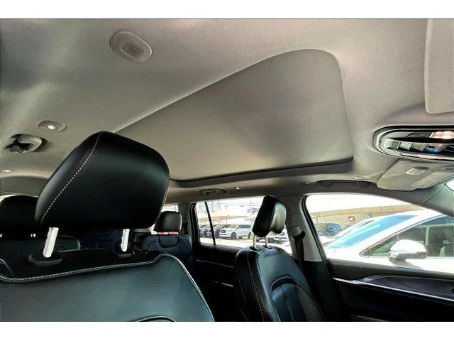 2021 Jeep Grand Cherokee L Vehicle Photo in San Antonio, TX 78230