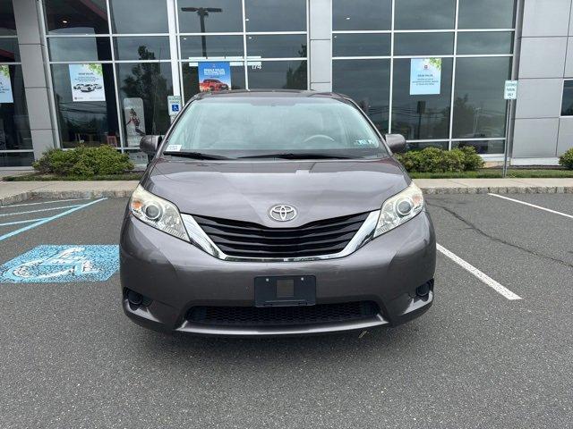 2013 Toyota Sienna Vehicle Photo in Flemington, NJ 08822