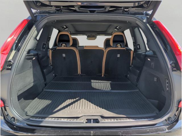2022 Volvo XC90 Recharge Plug-In Hybrid Vehicle Photo in Green Bay, WI 54304