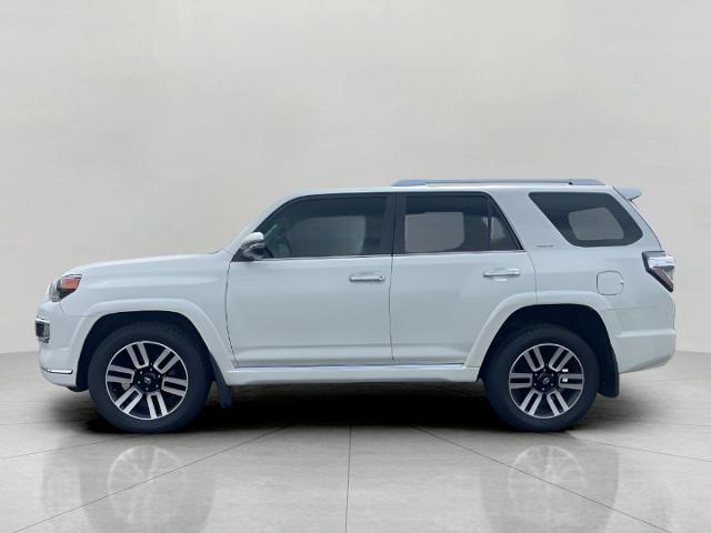 2017 Toyota 4Runner Vehicle Photo in Oshkosh, WI 54904