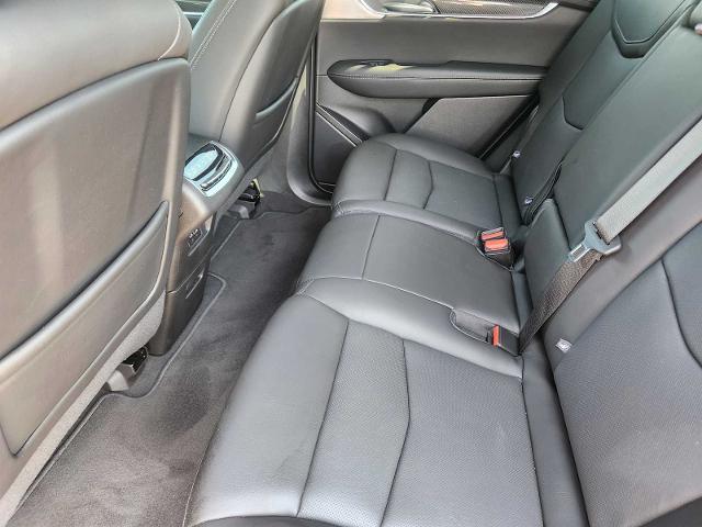 2024 Cadillac XT6 Vehicle Photo in DENTON, TX 76210-9321