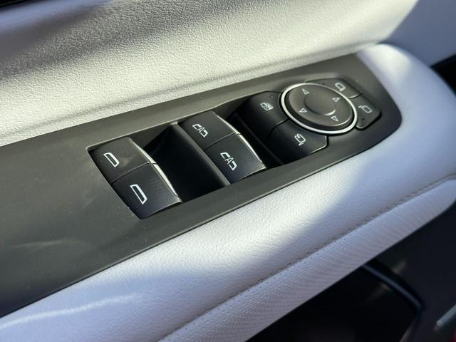2025 Chevrolet Tahoe Vehicle Photo in COLUMBIA, MO 65203-3903