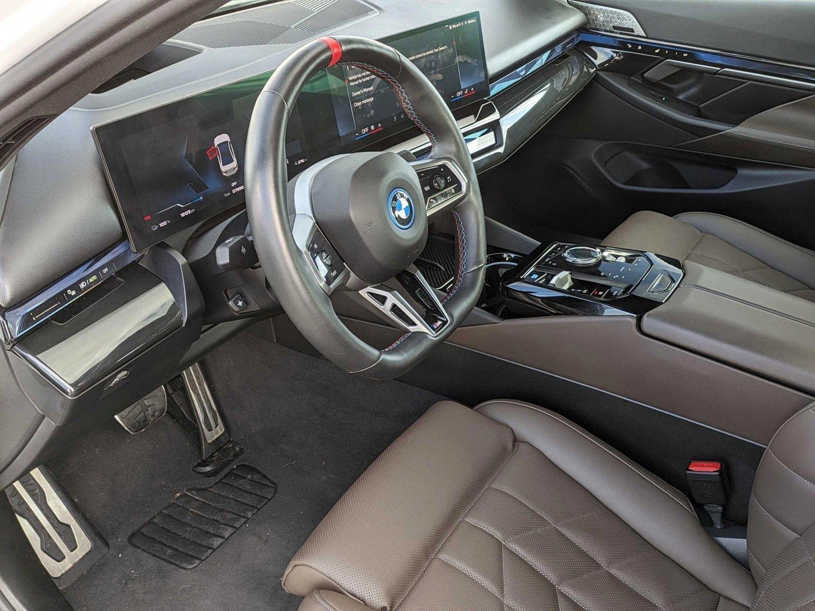 2024 BMW i5 Vehicle Photo in Rockville, MD 20852