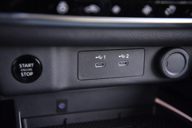 2025 Nissan Rogue Vehicle Photo in Ballwin, MO 63011