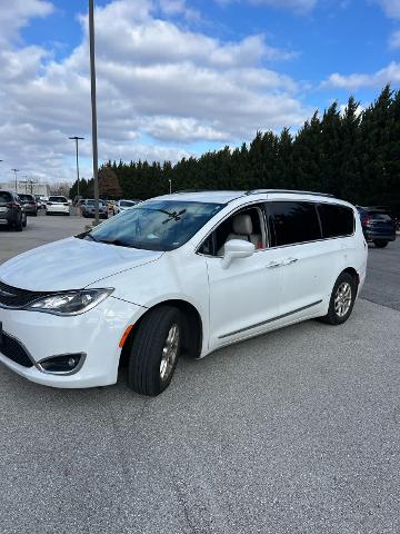 Used 2020 Chrysler Pacifica Touring L with VIN 2C4RC1BGXLR131817 for sale in Cockeysville, MD