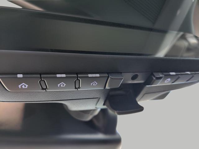 2025 Subaru Outback Vehicle Photo in Green Bay, WI 54304
