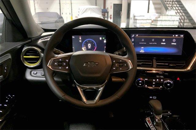 2025 Chevrolet Trax Vehicle Photo in KANSAS CITY, MO 64114-4502
