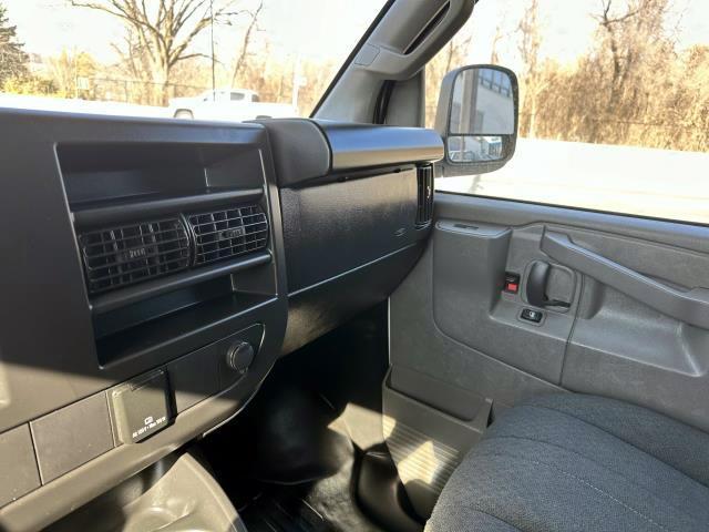 2022 Chevrolet Express Cargo Van Vehicle Photo in Roslyn, NY 11576