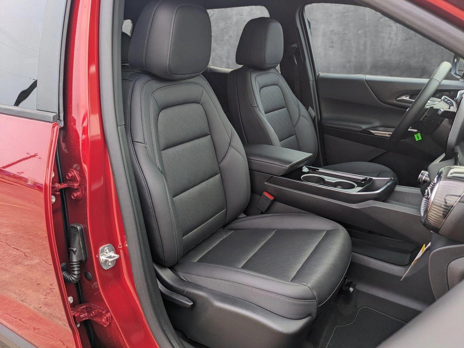 2025 Chevrolet Equinox Vehicle Photo in HOUSTON, TX 77034-5009