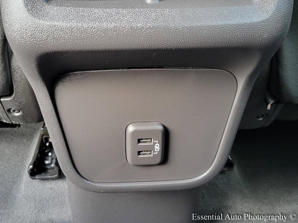 2023 Chevrolet Equinox Vehicle Photo in AURORA, IL 60503-9326